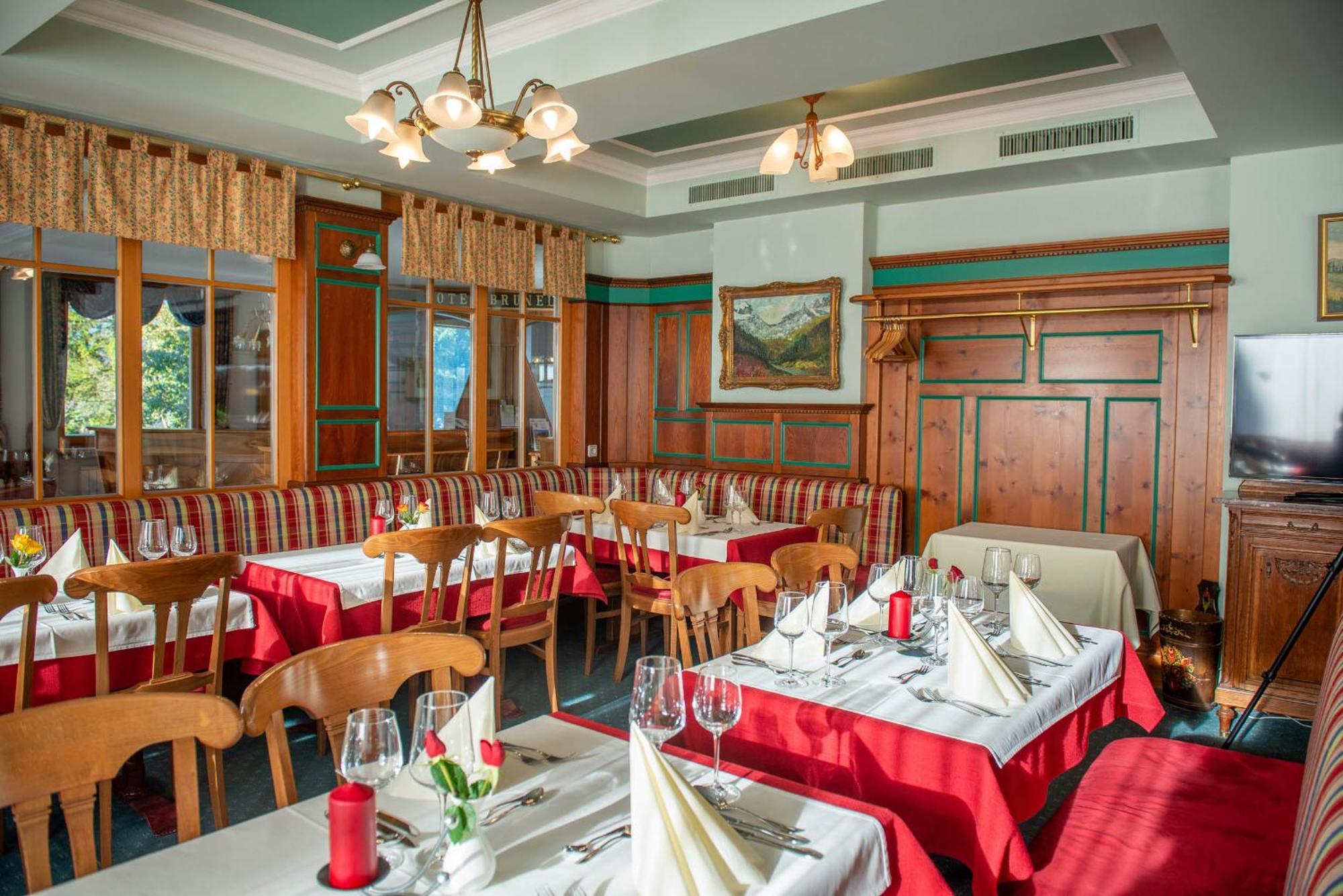 Hotel Brunella ฟานดันส์ ภายนอก รูปภาพ